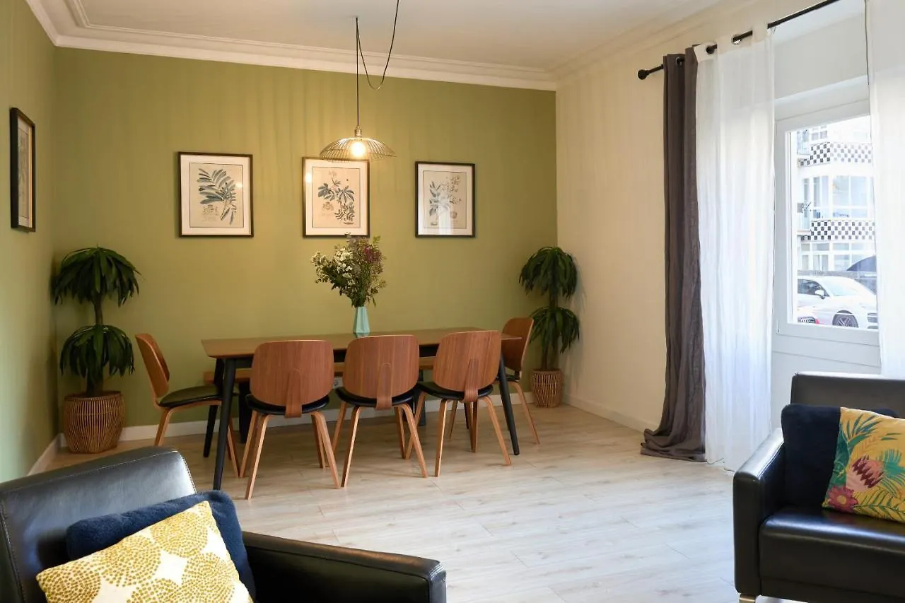 Casa Cosi - Casanova 3 Apartment Barcelona 0*,  Spain