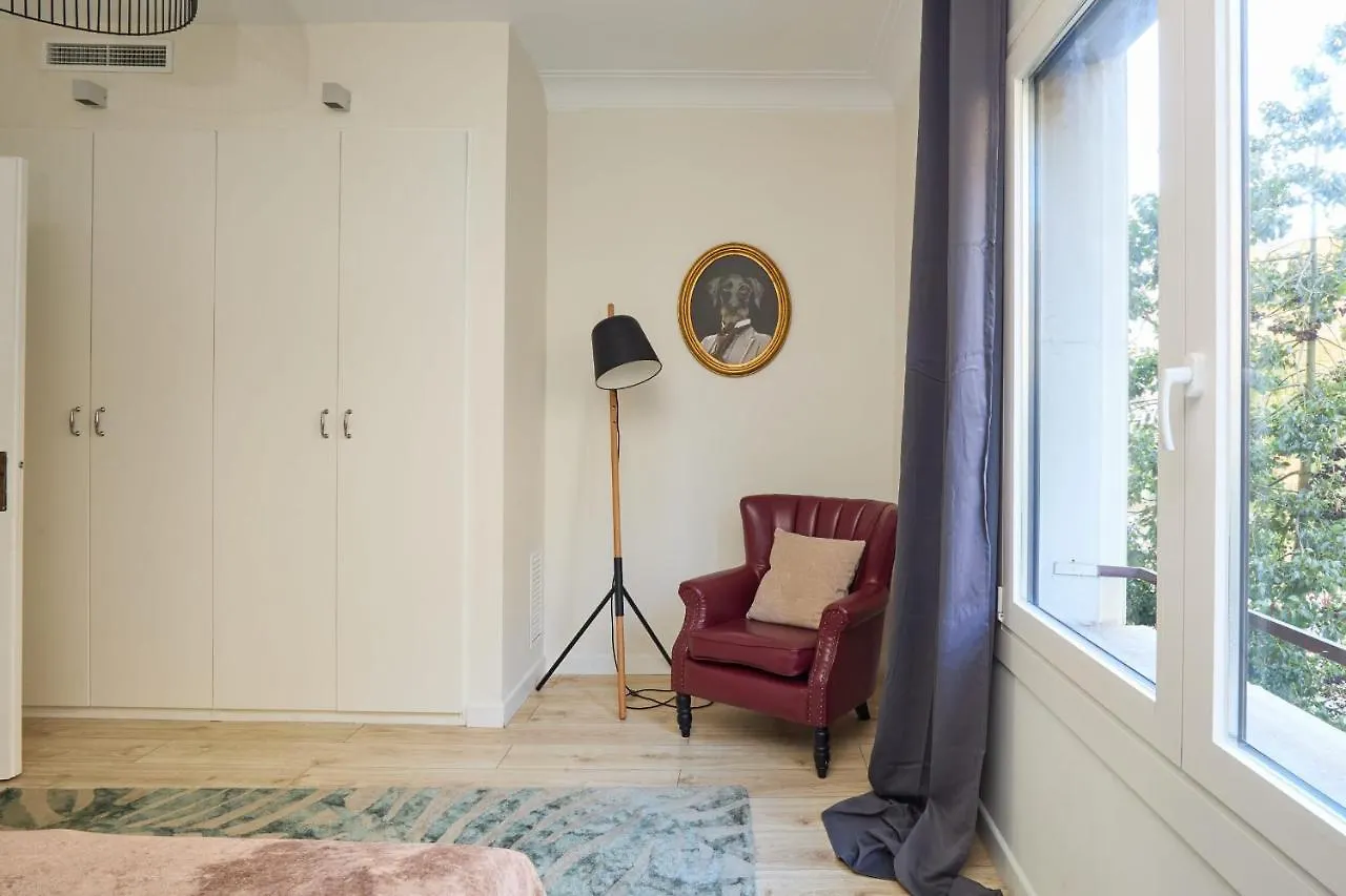 Casa Cosi - Casanova 3 Apartment Barcelona