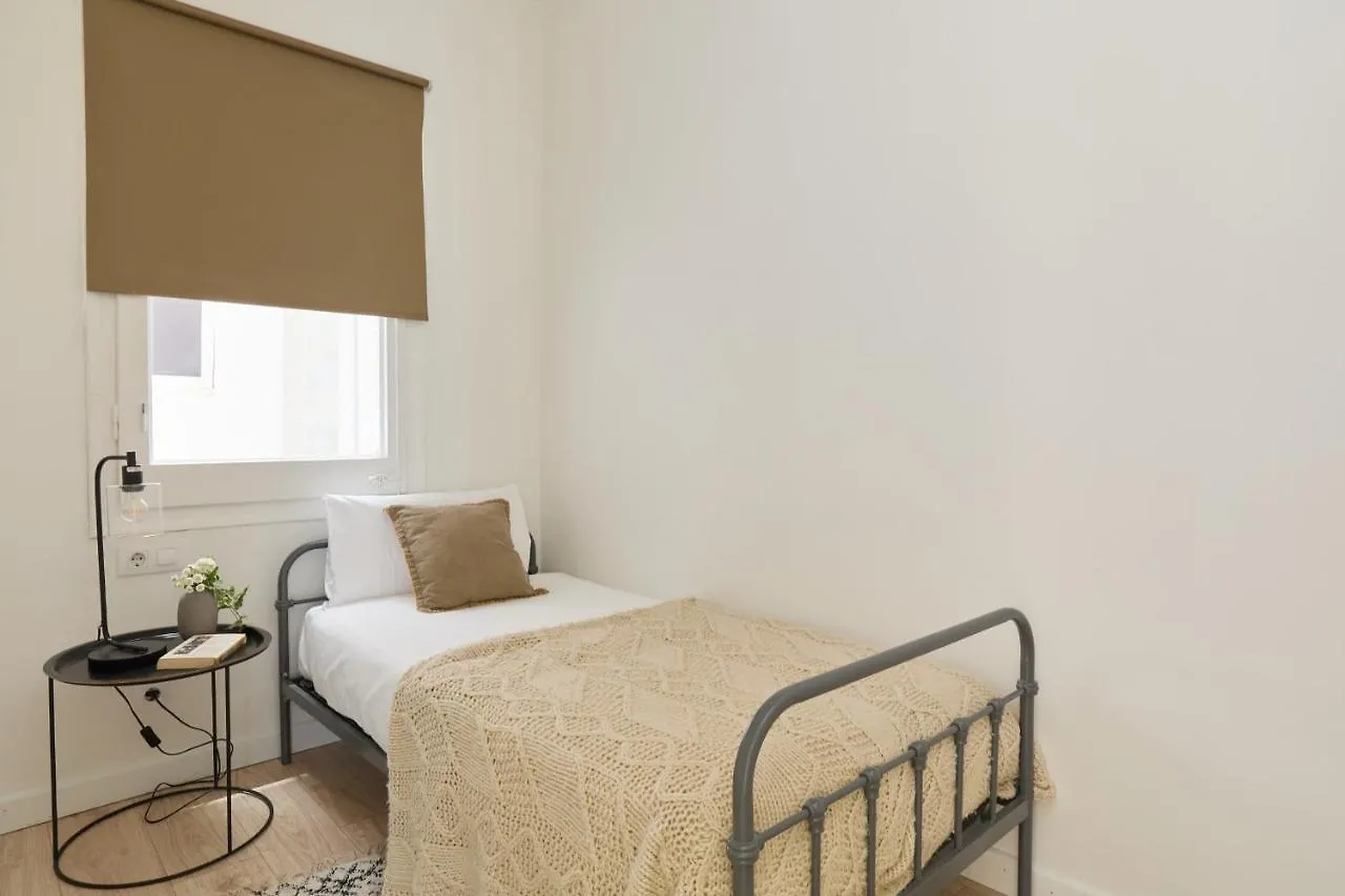 Casa Cosi - Casanova 3 Apartment Barcelona 0*,